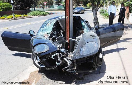 incidente Ferrari ferrari distrutta