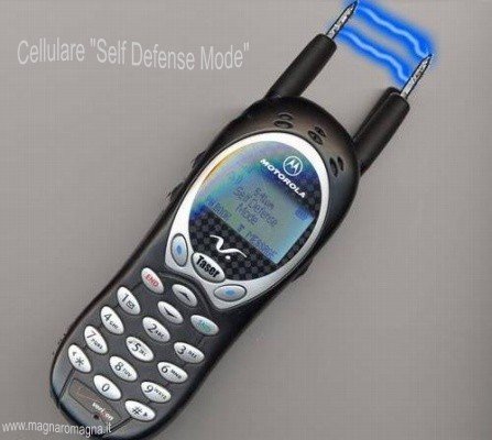 cellulare antiaggressione