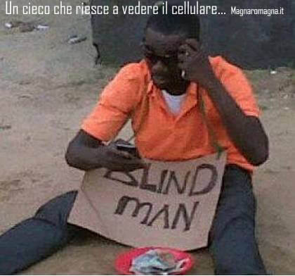 cieco smascherato