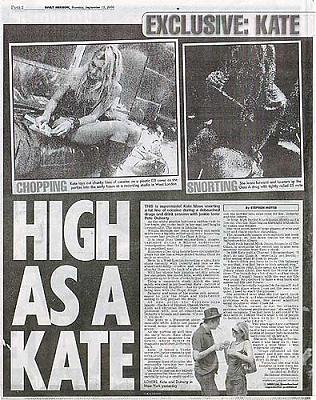 La modella mentre si droga