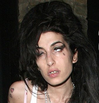 amy winehouse ubriaca