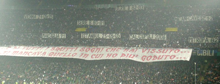 striscione anti Milan