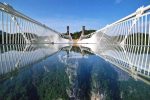 ponte di vetro Zhangjiajie in Cina